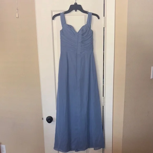 Dessy Collection sweeheart Gown in Soft periwinkle Blue 2 - Picture 5 of 7